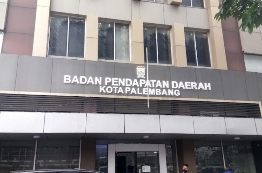 Pemkot Palembang rencanakan pembebasan PBB untuk warga sebagai kebijakan fiskal baru.