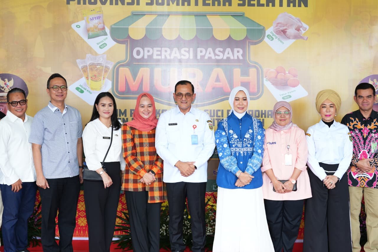 Sekda Sumsel Edward Candra Resmi Buka Operasi Pasar Murah, Jaga Stabilitas Harga Sembako Jelang Idul Fitri