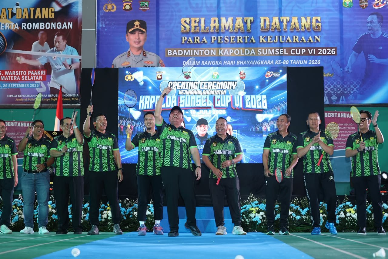 Gubernur Sumsel Membuka Kejuaraan  Bulu Tangkis Kapolda Cup 2026 Dengan Meriah.