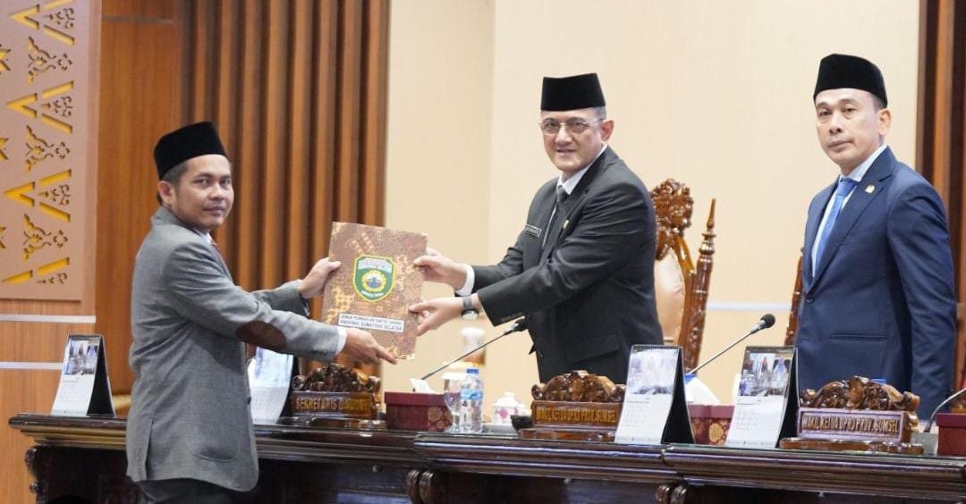 H. Nopianto, S.Sos,. M.M Pimpin RAPAT PARIPURNA XXXVII (37) DAN XXXI (31) DPRD PROVINSI SUMATERA SELATAN
