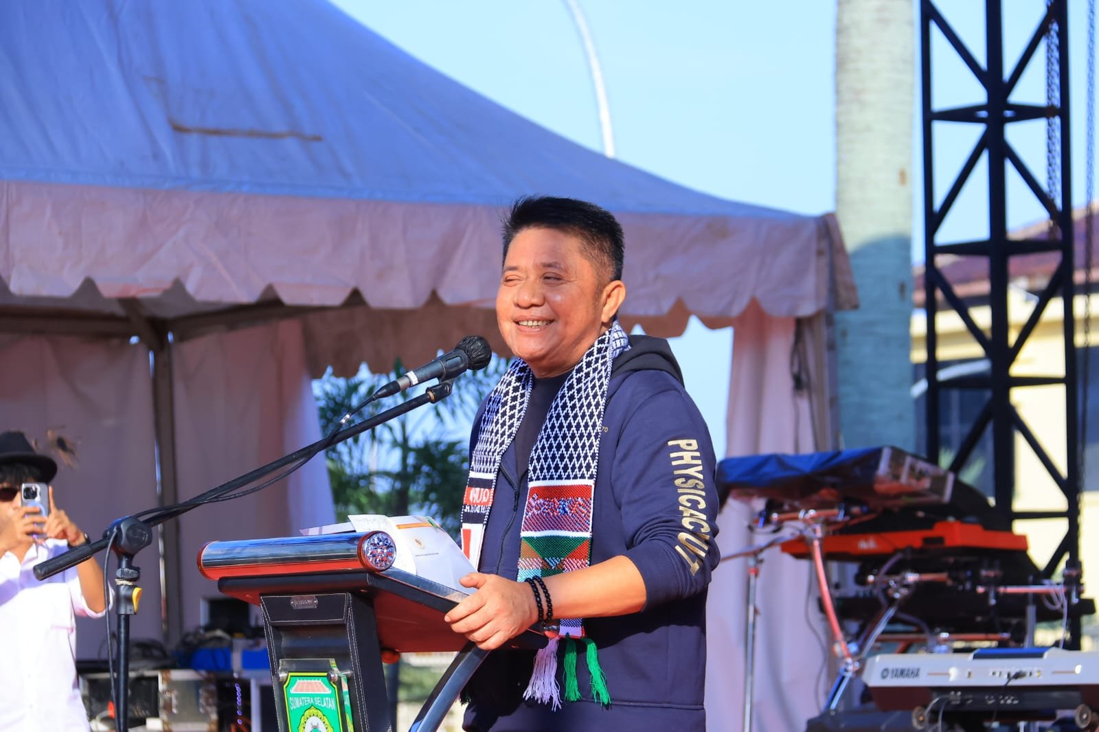 Herman Deru Ajak Warga Sumsel Perkuat Kepedulian untuk Palestina pada Konser Amal Wali Band